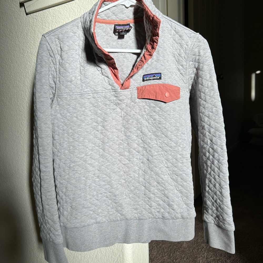 Patagonia pull over